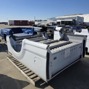 2017-22 F250SD/F350SD WHITE 8' TRUCK BOX (155-01975B) HC3Z9828508A