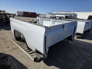 2020-24 SILVERADO 2500/3500 WHITE 8' TRUCK BOX (155-10065B) 85143932