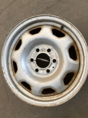 2010-20 F150 17x7.5 SILVER STEEL WHEEL (560-03857)