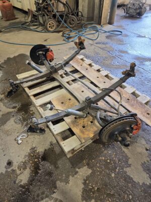 VARIOUS PARTS FOR 1952 CHEVROLET PICK UP TRUCK - Image 3