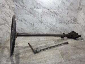 VARIOUS PARTS FOR 1952 CHEVROLET PICK UP TRUCK - Image 16