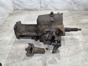 VARIOUS PARTS FOR 1952 CHEVROLET PICK UP TRUCK - Image 63