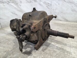 VARIOUS PARTS FOR 1952 CHEVROLET PICK UP TRUCK - Image 61